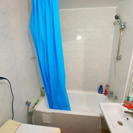 아파트 Apartament *